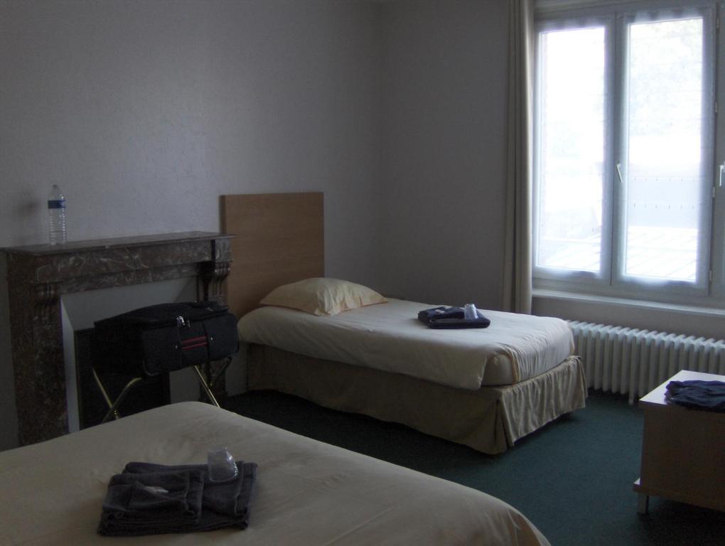 Hotel La Tour De Crecy Zimmer foto